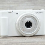 Sony ZV 1F Vlog Camera for Content Creators and Vloggers White UNTESTED NO BATT