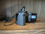 Canon EOS R10 Mirrorless Camera with RF-S 18-45 f/4.5-6.3 IS STM Lens - Black - Image 8