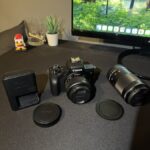 Canon EOS M50 Mirrorless Camera - Black (15-45mm & 55-200mm Lens) MINT COND.