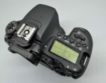 Canon EOS 90D 32.5 MP Digital SLR DSLR Camera Body - Shutter Count: 9,000 - Image 6
