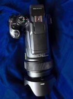 Nikon COOLPIX P1000 16MP 125x Optical Zoom 24-3000mm f/2.8 Digital Camera - Image 2